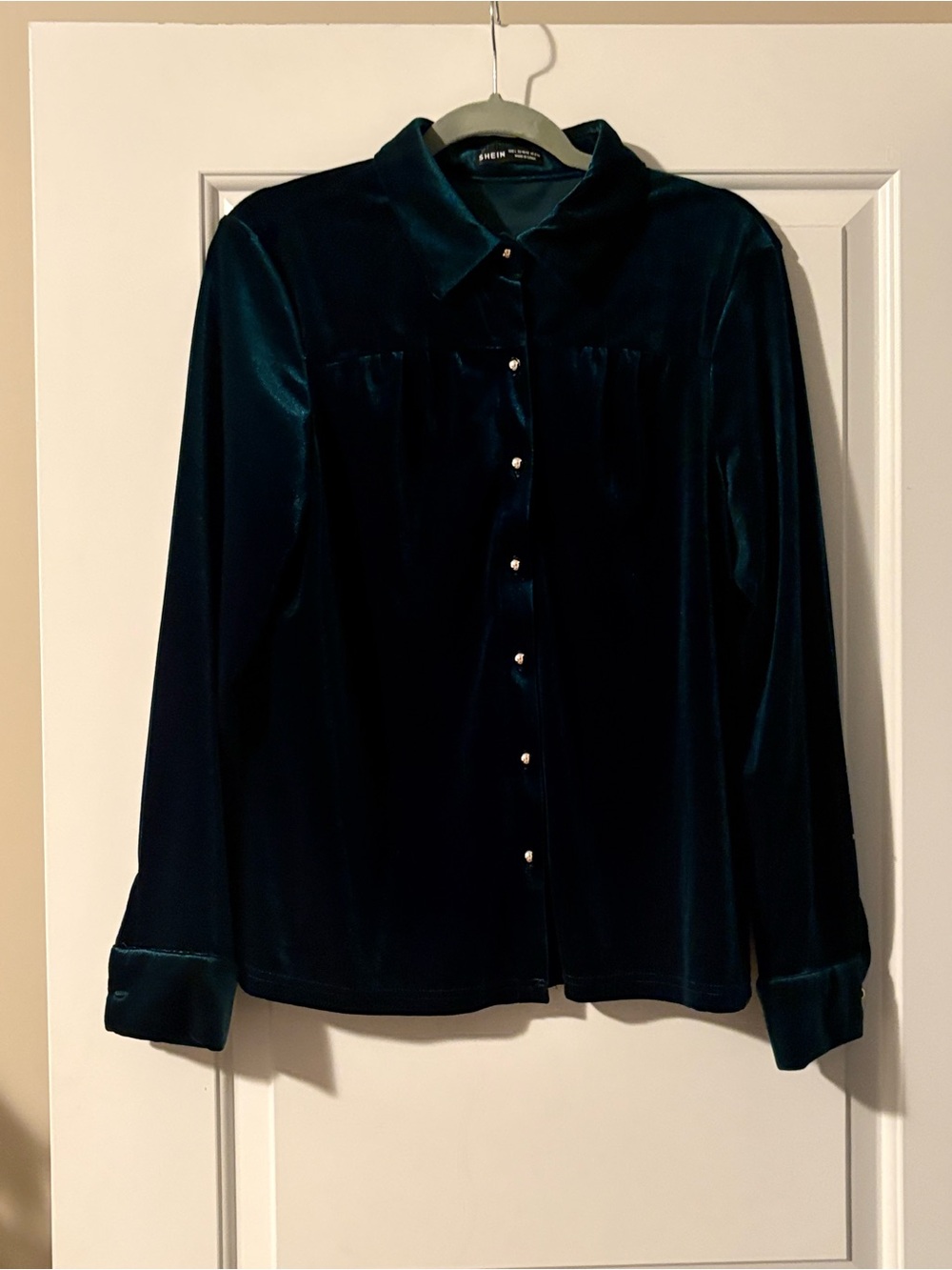 SHEIN Emerald Green Velvet Button Front Blouse | L (US 8/10)